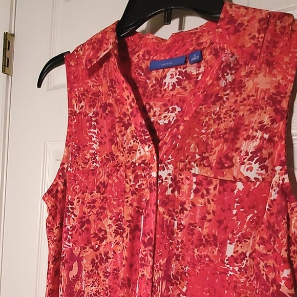 NWT Apt. 9 Y-Neck Sleeveless Blouse - Picture 3 of 7